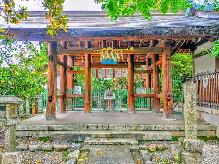 溝旗神社(肇國神社)の末社・摂社