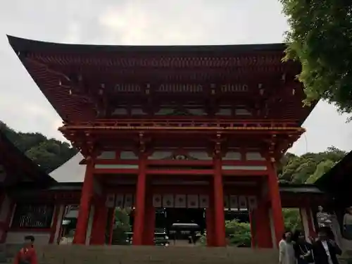 近江神宮の山門・神門