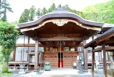 大慈寺の本殿・本堂
