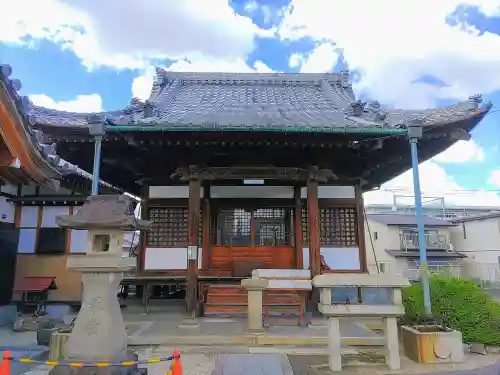 戒蔵院の本殿・本堂