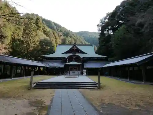 前神寺の本殿