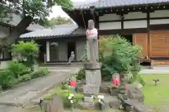 高蔵寺の本殿