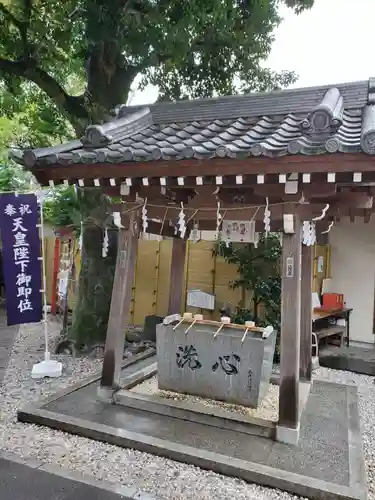 蛇窪神社の手水舎