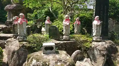 紹楽寺の地蔵