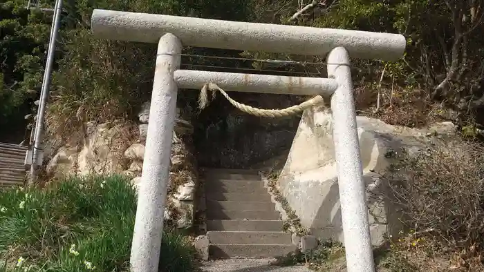 津神社の鳥居