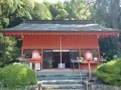 巖島神社の本殿