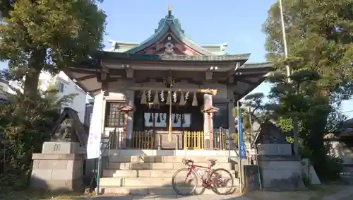 白髭神社の本殿・本堂