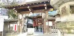 下谷神社の山門