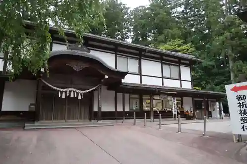 雄山神社前立社壇(富山県)