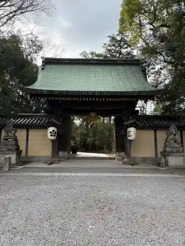 北野天満宮の{uncategorized: "未分類", other: "その他", undefined: "問題あり", building: "その他建物", grave: "お墓", sacred_gate: "鳥居", guardian: "狛犬", statue: "像", buddha: "仏像", history: "歴史", nature: "自然", garden: "庭園", animal: "動物", pagoda: "塔", temizu: "手水舎", mountain_gate: "山門・神門", sanctuary: "本殿・本堂", subordinate: "末社・摂社", art: "芸術", scenery: "景色", jizo: "地蔵", ema: "絵馬", goshuin: "御朱印", omikuji: "おみくじ", items: "授与品その他", amulet: "お守り", goshuincho: "御朱印帳", eats: "食事", festival: "お祭り", votive_dance: "神楽", shichigosan: "七五三参", wedding: "結婚式", experience: "体験その他", initially: "初詣", around: "周辺", anti_infection: "感染症対策"}