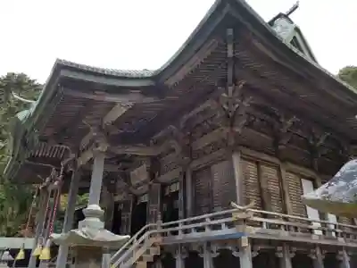 金華山黄金山神社の本殿・本堂
