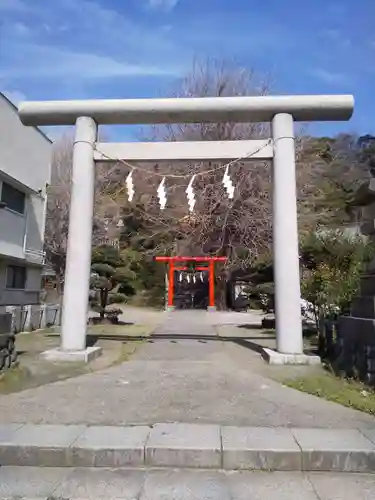 雷神社の鳥居