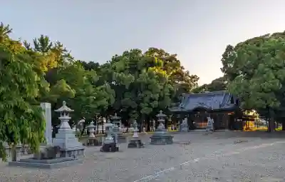 弥富神社の{uncategorized: "未分類", other: "その他", undefined: "問題あり", building: "その他建物", grave: "お墓", sacred_gate: "鳥居", guardian: "狛犬", statue: "像", buddha: "仏像", history: "歴史", nature: "自然", garden: "庭園", animal: "動物", pagoda: "塔", temizu: "手水舎", mountain_gate: "山門・神門", sanctuary: "本殿・本堂", subordinate: "末社・摂社", art: "芸術", scenery: "景色", jizo: "地蔵", ema: "絵馬", goshuin: "御朱印", omikuji: "おみくじ", items: "授与品その他", amulet: "お守り", goshuincho: "御朱印帳", eats: "食事", festival: "お祭り", votive_dance: "神楽", shichigosan: "七五三参", wedding: "結婚式", experience: "体験その他", initially: "初詣", around: "周辺", anti_infection: "感染症対策"}