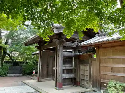 修禅寺の山門・神門