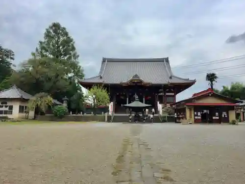 慈恩寺の本殿・本堂