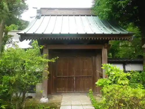 妙法寺の山門