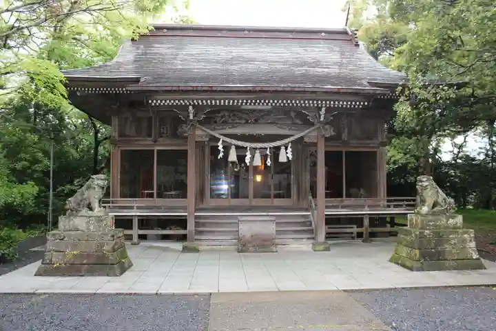 遠見岬神社の本殿・本堂