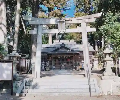 名居神社の{uncategorized: "未分類", other: "その他", undefined: "問題あり", building: "その他建物", grave: "お墓", sacred_gate: "鳥居", guardian: "狛犬", statue: "像", buddha: "仏像", history: "歴史", nature: "自然", garden: "庭園", animal: "動物", pagoda: "塔", temizu: "手水舎", mountain_gate: "山門・神門", sanctuary: "本殿・本堂", subordinate: "末社・摂社", art: "芸術", scenery: "景色", jizo: "地蔵", ema: "絵馬", goshuin: "御朱印", omikuji: "おみくじ", items: "授与品その他", amulet: "お守り", goshuincho: "御朱印帳", eats: "食事", festival: "お祭り", votive_dance: "神楽", shichigosan: "七五三参", wedding: "結婚式", experience: "体験その他", initially: "初詣", around: "周辺", anti_infection: "感染症対策"}