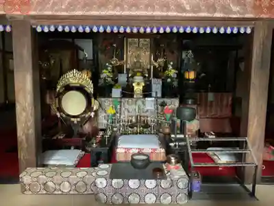 護国之寺の本殿・本堂