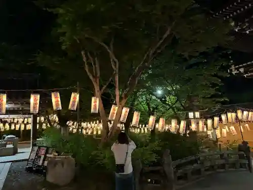 松尾大社の{uncategorized: "未分類", other: "その他", undefined: "問題あり", building: "その他建物", grave: "お墓", sacred_gate: "鳥居", guardian: "狛犬", statue: "像", buddha: "仏像", history: "歴史", nature: "自然", garden: "庭園", animal: "動物", pagoda: "塔", temizu: "手水舎", mountain_gate: "山門・神門", sanctuary: "本殿・本堂", subordinate: "末社・摂社", art: "芸術", scenery: "景色", jizo: "地蔵", ema: "絵馬", goshuin: "御朱印", omikuji: "おみくじ", items: "授与品その他", amulet: "お守り", goshuincho: "御朱印帳", eats: "食事", festival: "お祭り", votive_dance: "神楽", shichigosan: "七五三参", wedding: "結婚式", experience: "体験その他", initially: "初詣", around: "周辺", anti_infection: "感染症対策"}