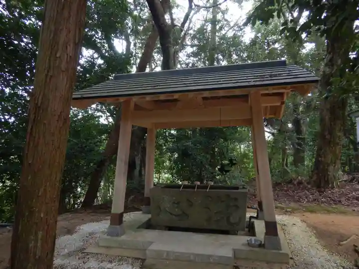 天石門別八倉比売神社の手水舎