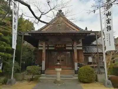 大学院の本殿・本堂