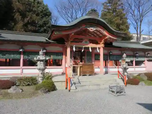 西院春日神社の本殿