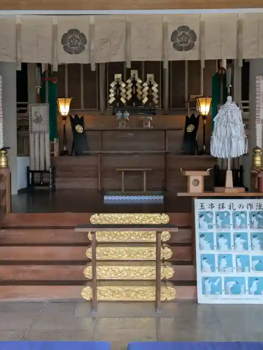 公智神社の{uncategorized: "未分類", other: "その他", undefined: "問題あり", building: "その他建物", grave: "お墓", sacred_gate: "鳥居", guardian: "狛犬", statue: "像", buddha: "仏像", history: "歴史", nature: "自然", garden: "庭園", animal: "動物", pagoda: "塔", temizu: "手水舎", mountain_gate: "山門・神門", sanctuary: "本殿・本堂", subordinate: "末社・摂社", art: "芸術", scenery: "景色", jizo: "地蔵", ema: "絵馬", goshuin: "御朱印", omikuji: "おみくじ", items: "授与品その他", amulet: "お守り", goshuincho: "御朱印帳", eats: "食事", festival: "お祭り", votive_dance: "神楽", shichigosan: "七五三参", wedding: "結婚式", experience: "体験その他", initially: "初詣", around: "周辺", anti_infection: "感染症対策"}