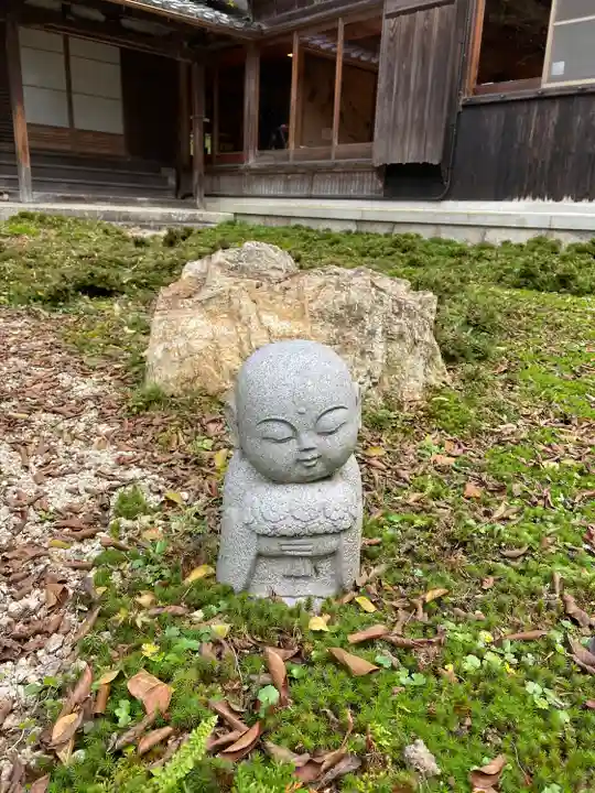 吸湖山 青岸寺の地蔵