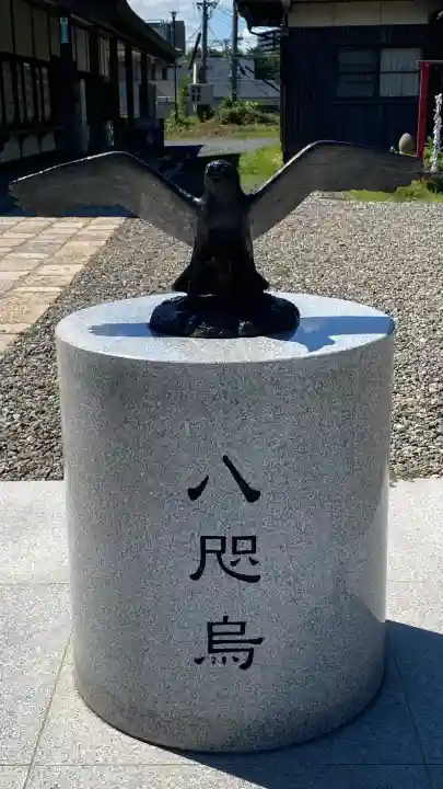 岡田神社の{uncategorized: "未分類", other: "その他", undefined: "問題あり", building: "その他建物", grave: "お墓", sacred_gate: "鳥居", guardian: "狛犬", statue: "像", buddha: "仏像", history: "歴史", nature: "自然", garden: "庭園", animal: "動物", pagoda: "塔", temizu: "手水舎", mountain_gate: "山門・神門", sanctuary: "本殿・本堂", subordinate: "末社・摂社", art: "芸術", scenery: "景色", jizo: "地蔵", ema: "絵馬", goshuin: "御朱印", omikuji: "おみくじ", items: "授与品その他", amulet: "お守り", goshuincho: "御朱印帳", eats: "食事", festival: "お祭り", votive_dance: "神楽", shichigosan: "七五三参", wedding: "結婚式", experience: "体験その他", initially: "初詣", around: "周辺", anti_infection: "感染症対策"}