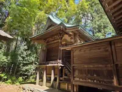 熊野神社の本殿・本堂