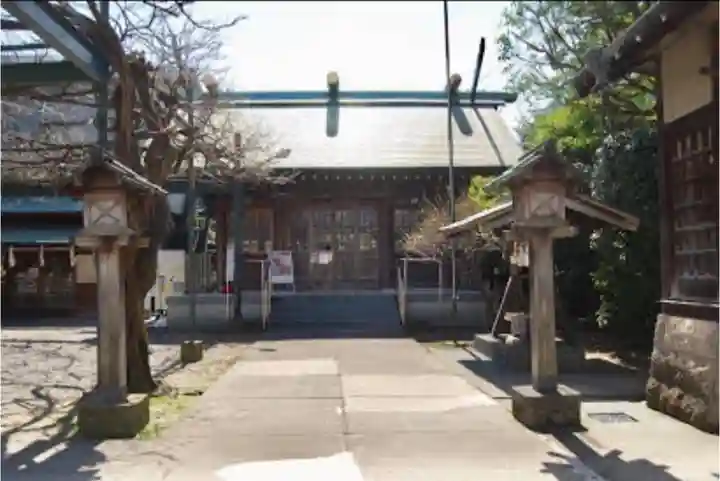 國領神社の本殿・本堂