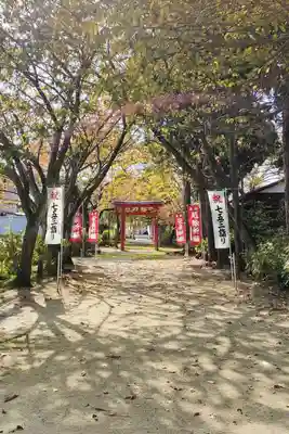 三島八幡神社の鳥居
