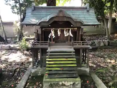 離宮八幡宮の本殿・本堂