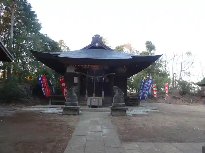 白鳥神社の本殿・本堂