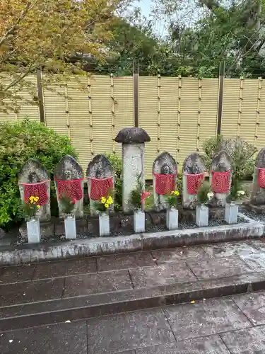 安栄寺の{uncategorized: "未分類", other: "その他", undefined: "問題あり", building: "その他建物", grave: "お墓", sacred_gate: "鳥居", guardian: "狛犬", statue: "像", buddha: "仏像", history: "歴史", nature: "自然", garden: "庭園", animal: "動物", pagoda: "塔", temizu: "手水舎", mountain_gate: "山門・神門", sanctuary: "本殿・本堂", subordinate: "末社・摂社", art: "芸術", scenery: "景色", jizo: "地蔵", ema: "絵馬", goshuin: "御朱印", omikuji: "おみくじ", items: "授与品その他", amulet: "お守り", goshuincho: "御朱印帳", eats: "食事", festival: "お祭り", votive_dance: "神楽", shichigosan: "七五三参", wedding: "結婚式", experience: "体験その他", initially: "初詣", around: "周辺", anti_infection: "感染症対策"}