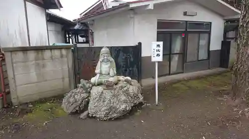 熊川神社の像