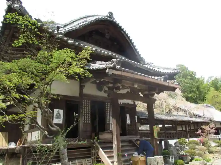 十輪寺の本殿・本堂