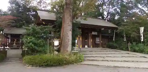阿佐ヶ谷神明宮の山門・神門