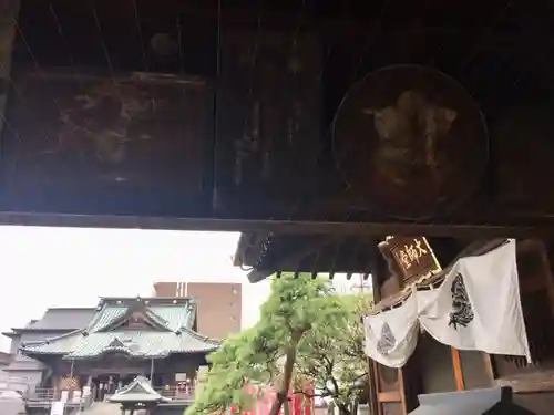 成田山川越別院の山門・神門