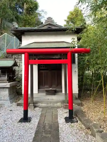 叶神社 (西叶神社)の末社・摂社