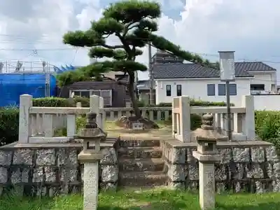 猪子石神社の建物その他