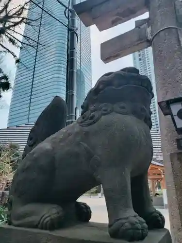 西久保八幡神社の狛犬