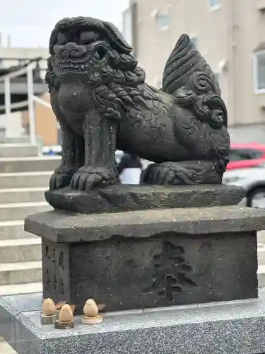 札幌諏訪神社の狛犬