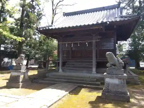八幡神社の本殿・本堂