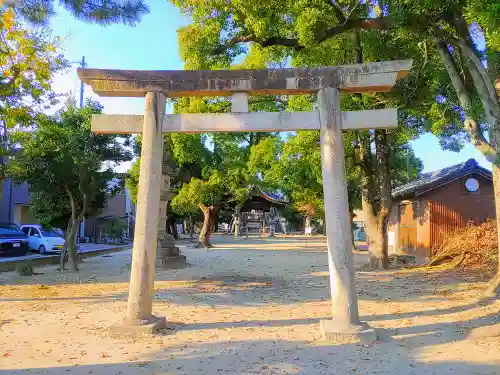 八幡社の鳥居