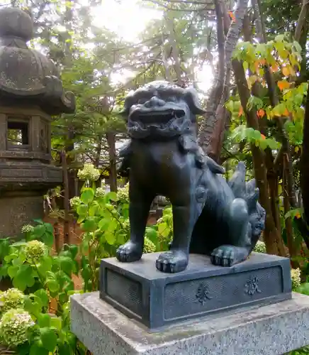 岩見澤神社の狛犬