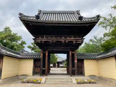 道明寺の山門・神門