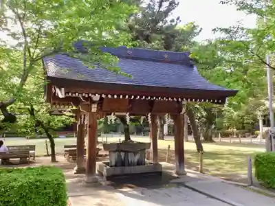 武田神社の手水舎