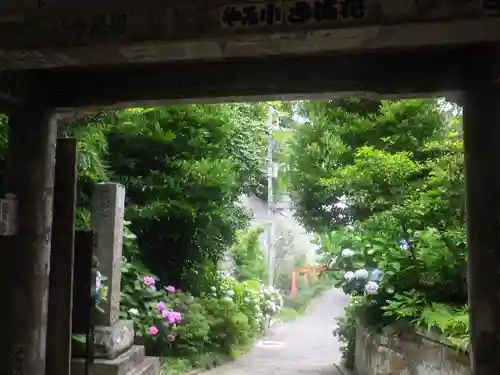 岩殿寺の庭園